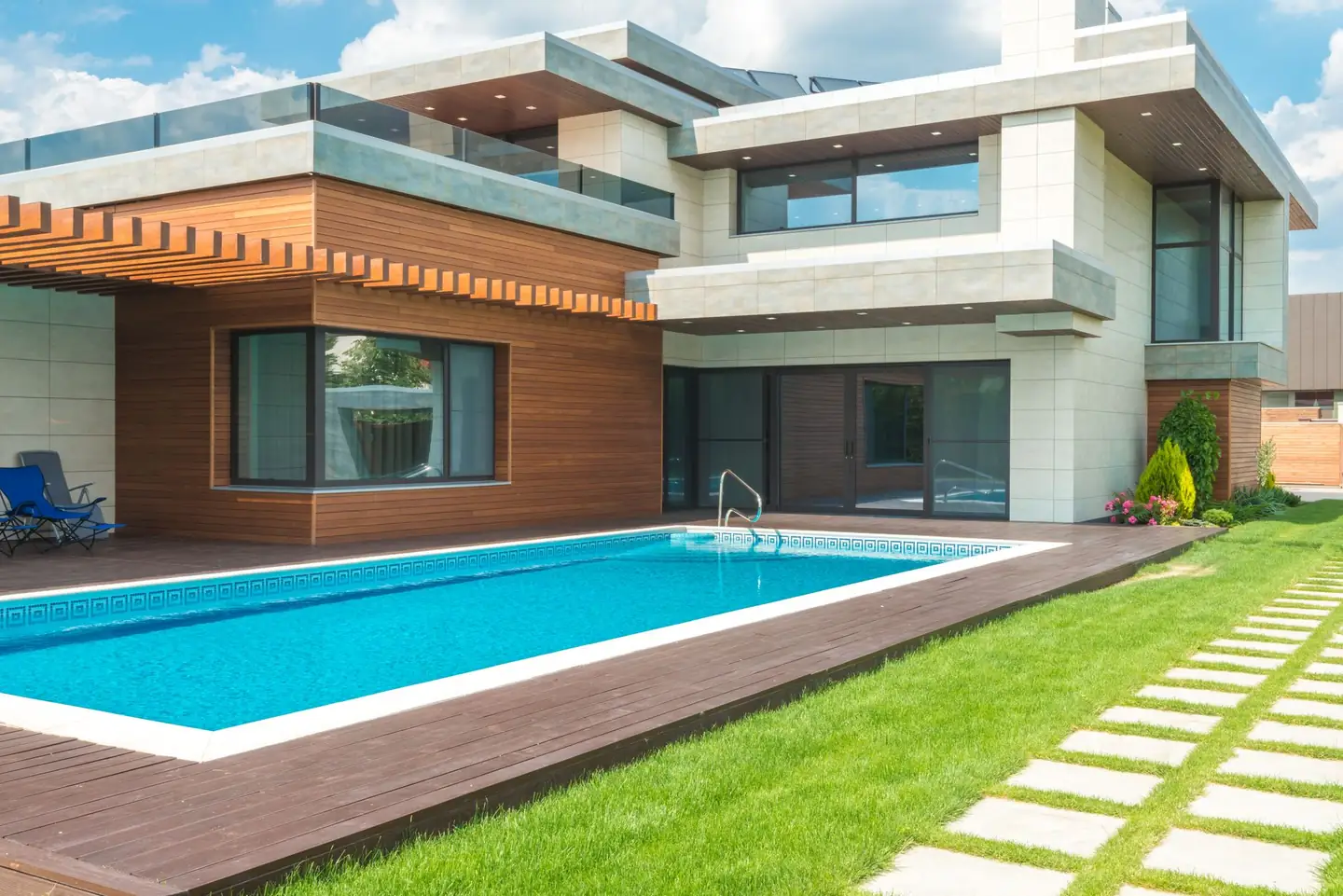 Infinity & Wet-Edge Pools in Nemingha, NSW